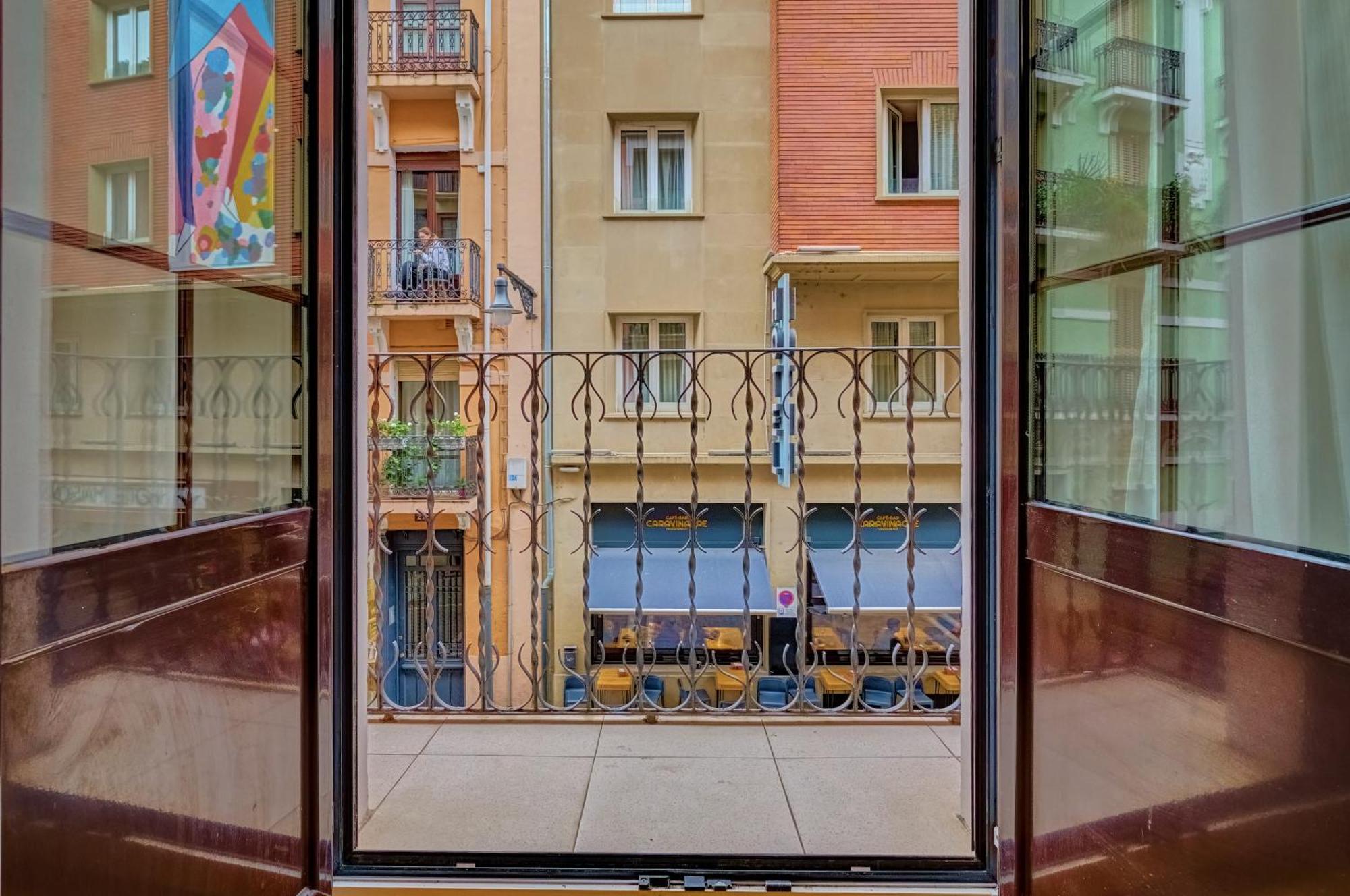 Centro Historico Exterior, Calle Nueva Dos Balcones Pamplona Eksteriør billede